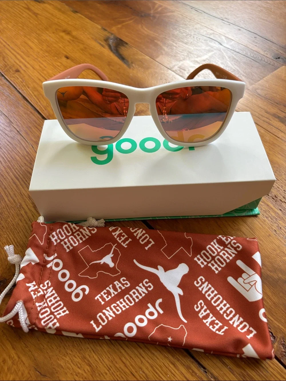 University of Texas Goodr Sunglasses